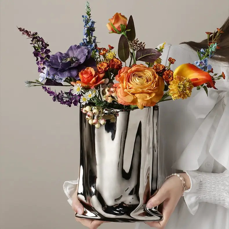 "Le Papier" Ceramic Vase