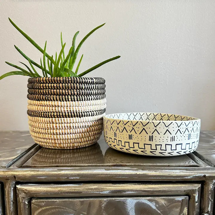 Denbigh - Mudcloth Soapstone Bowl - Ivory, 8"