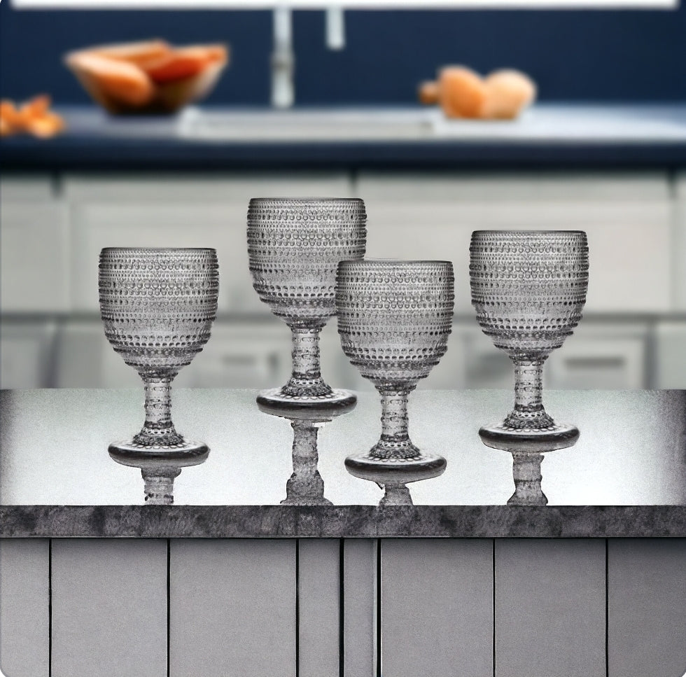 Naseberry - Smoke Goblet, Set of 4