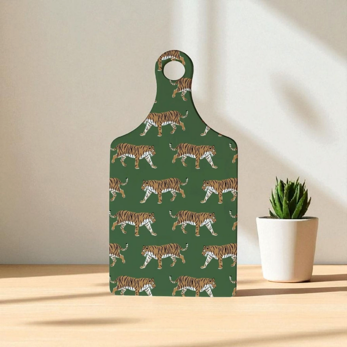 Gazeland - Charcuterie Serving Board W/Handle - Big Cats - DesignsByZuedi