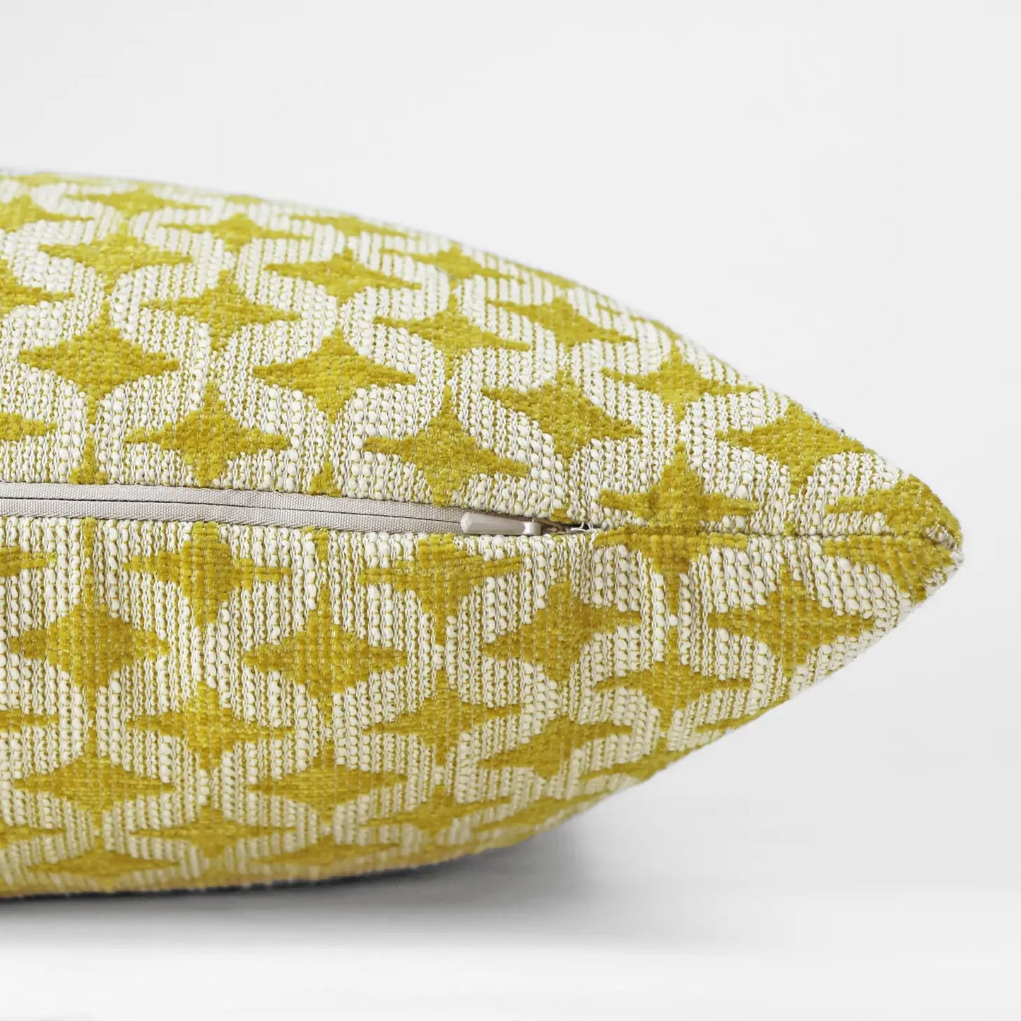 Gwen Pillow