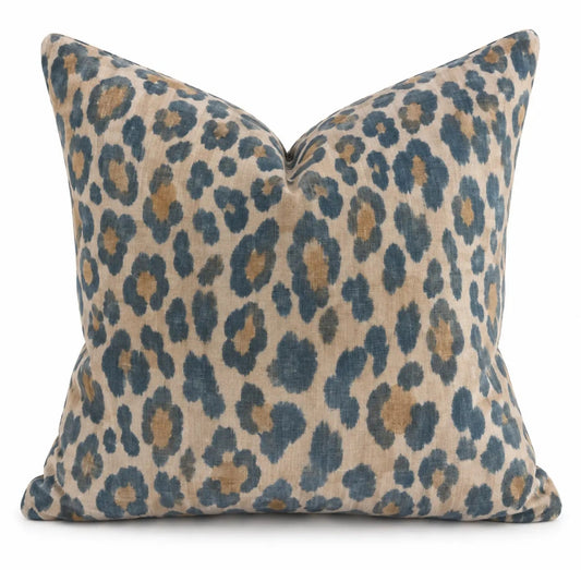 Cheetah Print Throw Pillow