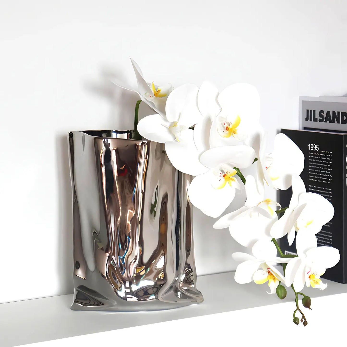 "Le Papier" Ceramic Vase