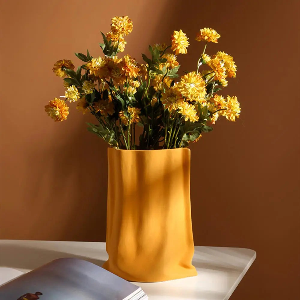 "Le Papier" Ceramic Vase
