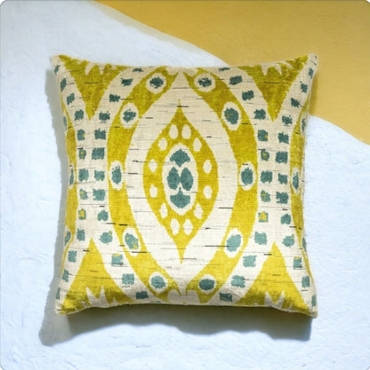 Gwen Pillow