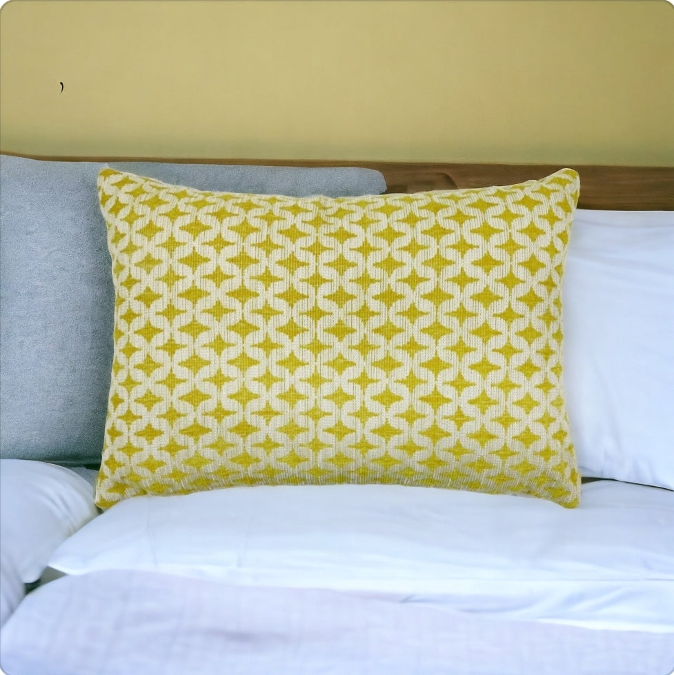 Gwen Pillow
