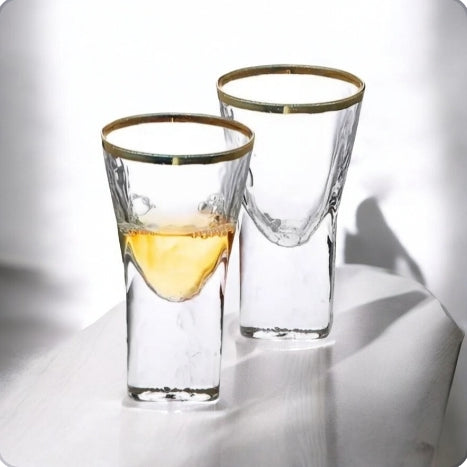 Beachams - Pebble Liquor Glasses with Gold Rim