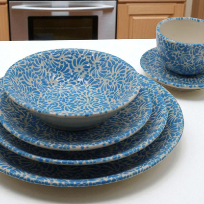 Plumas Plates Set